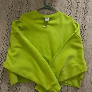 Slightly cropped crewneck